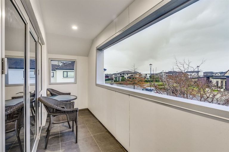 Photo of property in 1 Westpark Drive, Burnside, Christchurch, 8053