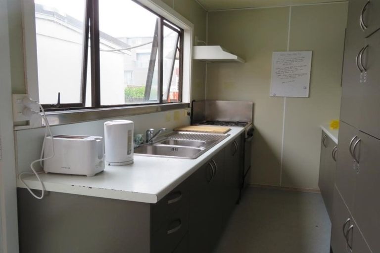 Photo of property in 35 Bay Street, Petone, Lower Hutt, 5012