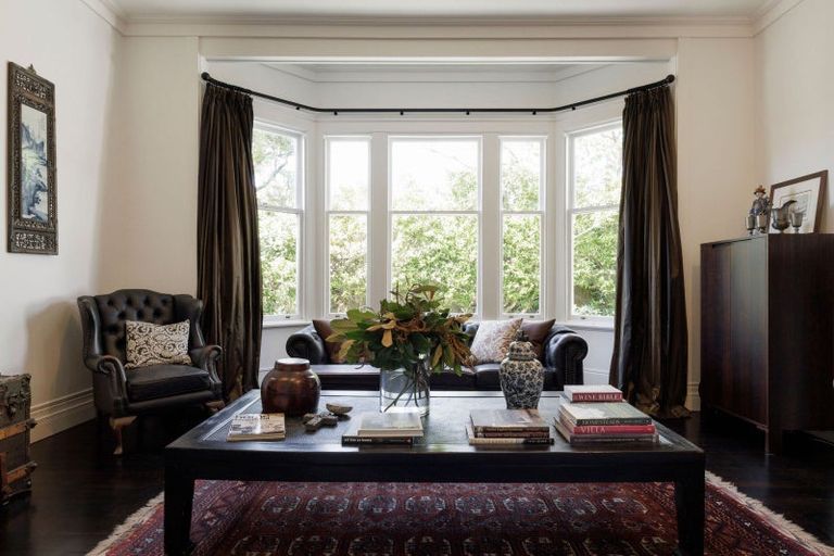 Photo of property in 165 Karori Road, Karori, Wellington, 6012