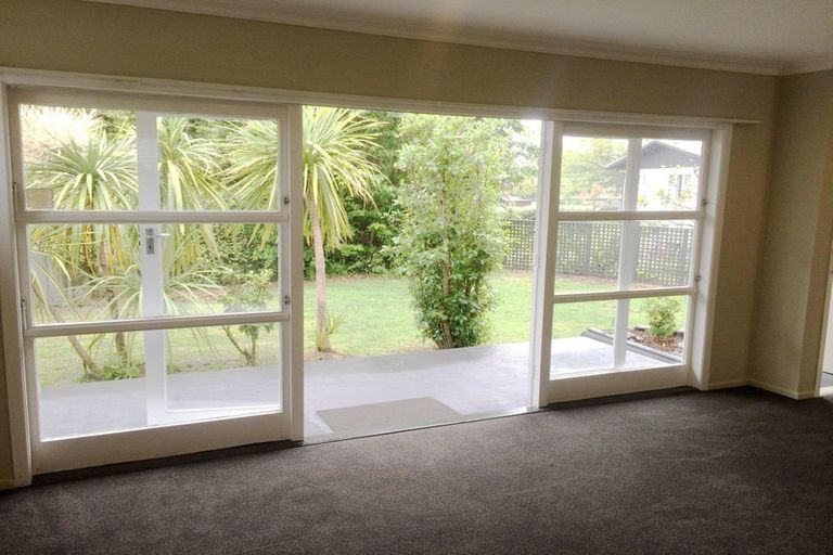 Photo of property in 4 Clyde Street, Utuhina, Rotorua, 3015