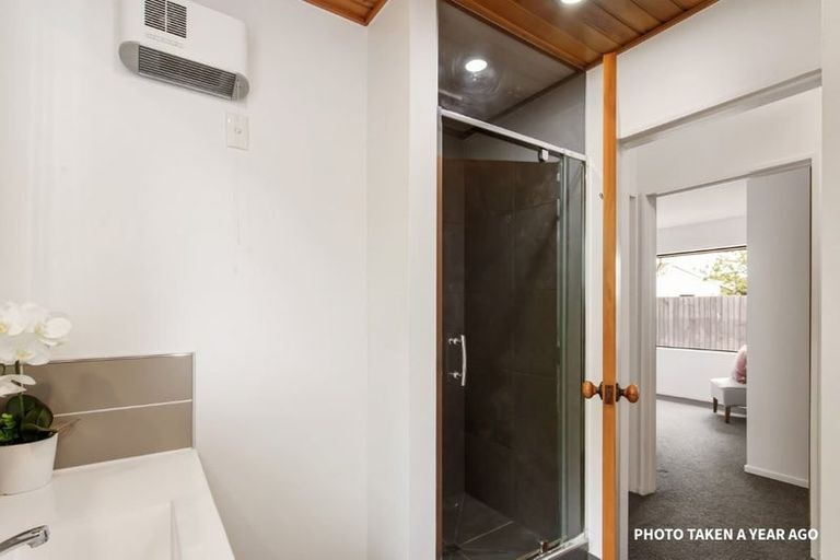 Photo of property in 2/30 Lees Road, Strowan, Christchurch, 8052