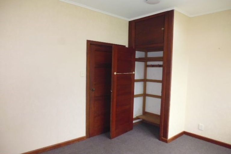 Photo of property in 17 Roberts Street, Epuni, Lower Hutt, 5011