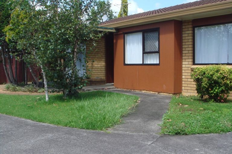 Photo of property in 1/12 Mimosa Place, Half Moon Bay, Auckland, 2012