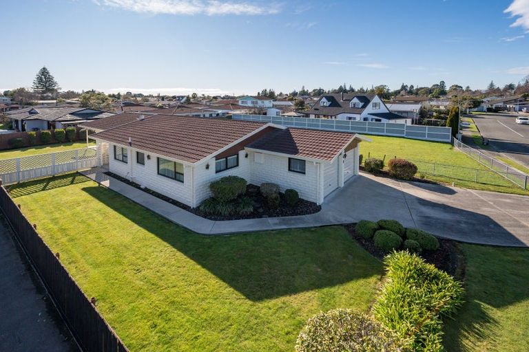 Photo of property in 8 Ledger Avenue, Motueka, 7120