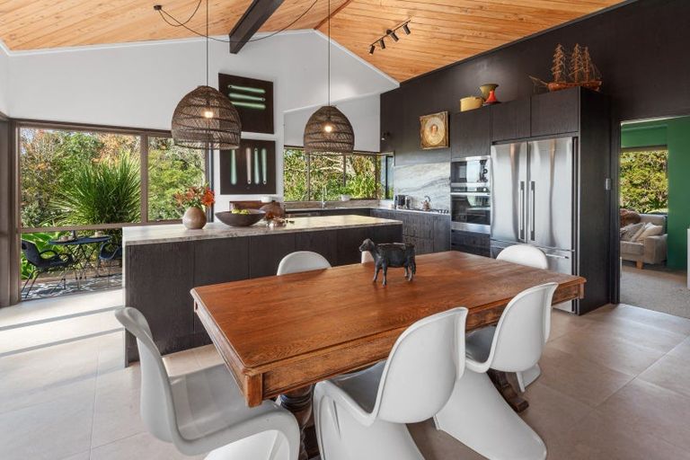 Photo of property in 122 Going Road, Ruatangata West, Kamo, 0185