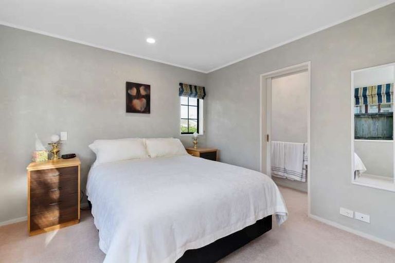 Photo of property in 2/40 Puriri Street, Hilltop, Taupo, 3330