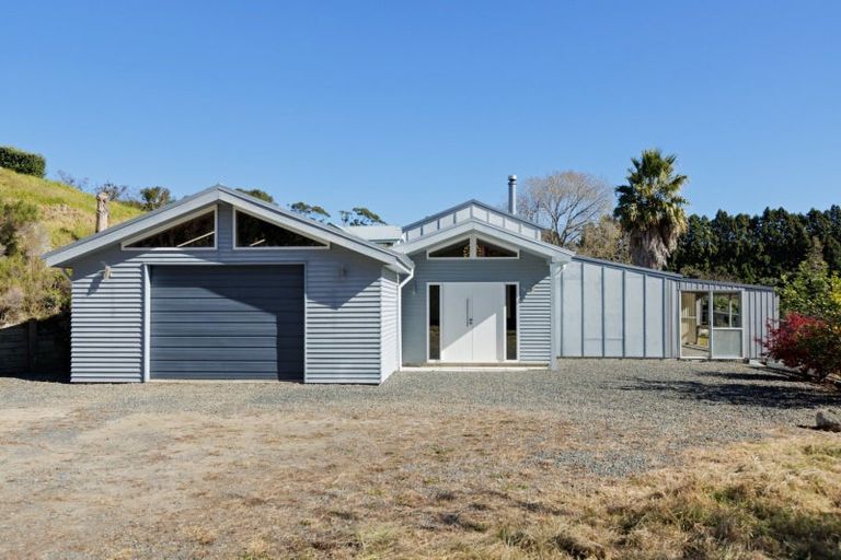 Photo of property in 383 Kaitemako Road, Welcome Bay, Tauranga, 3175