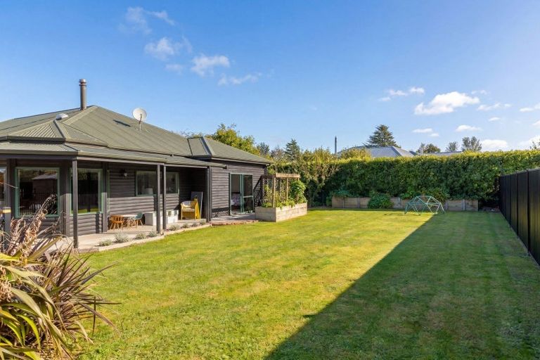 Photo of property in 88 Kuratawhiti Street, Greytown, 5712