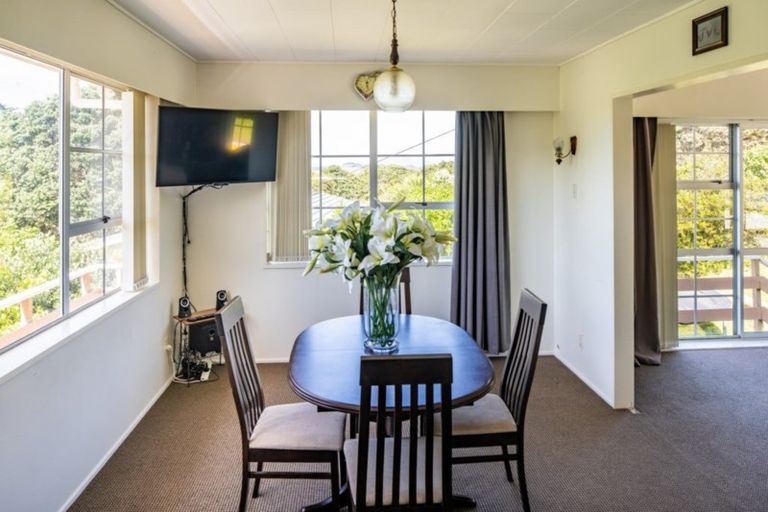 Photo of property in 11 Kotipu Place, Pukerua Bay, 5026