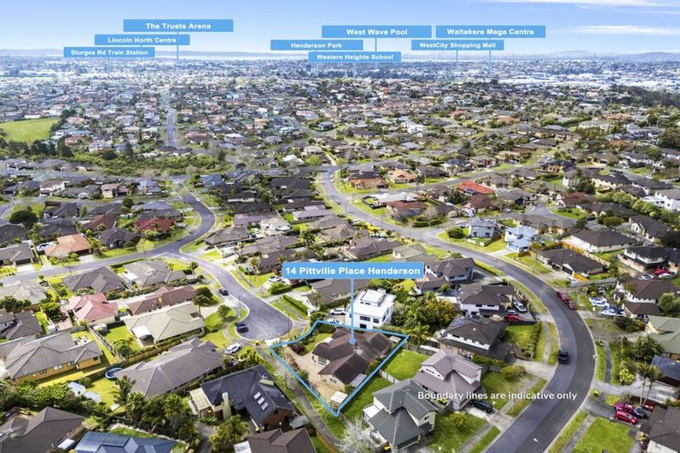 Photo of property in 14 Pittville Place, Henderson, Auckland, 0612
