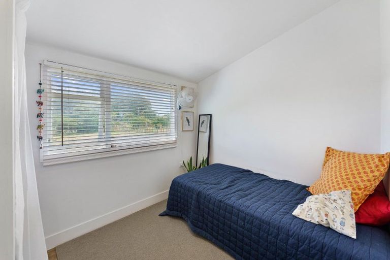 Photo of property in 577 Waikawa Beach Road, Waikawa Beach, Levin, 5573