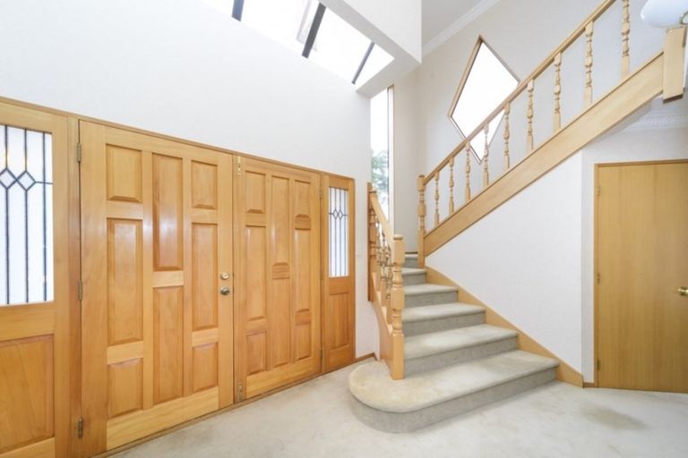 Photo of property in 62 Pacific Drive, Fitzherbert, Palmerston North, 4410