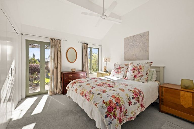 Photo of property in 65 Lucknow Road, Havelock North, 4130