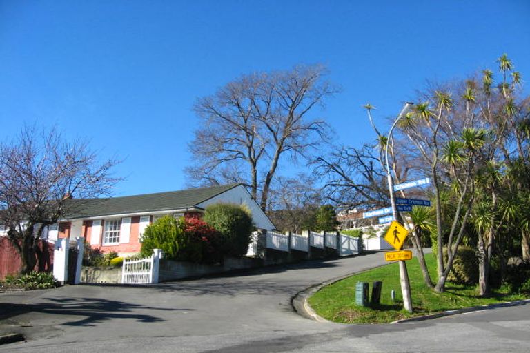 Photo of property in 17 Karitane Drive, Cashmere, Christchurch, 8022