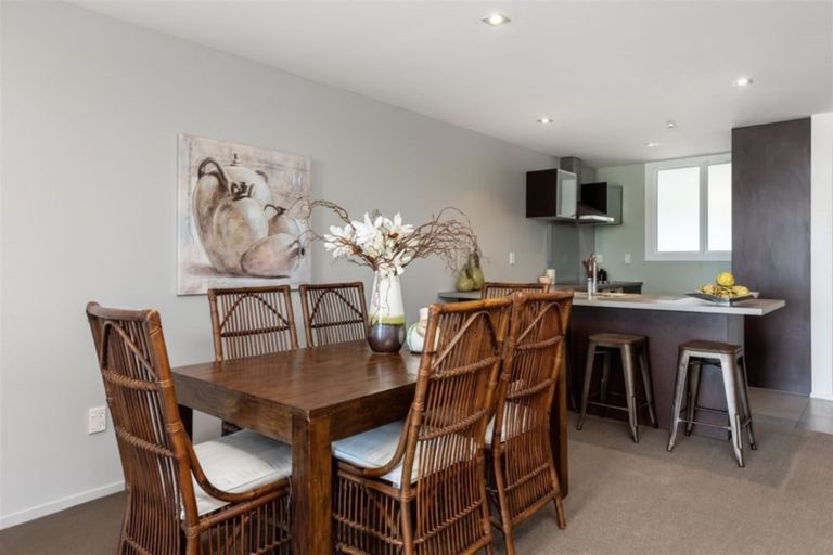 Photo of property in 2-06/424 Maunganui Road, Mount Maunganui, 3116