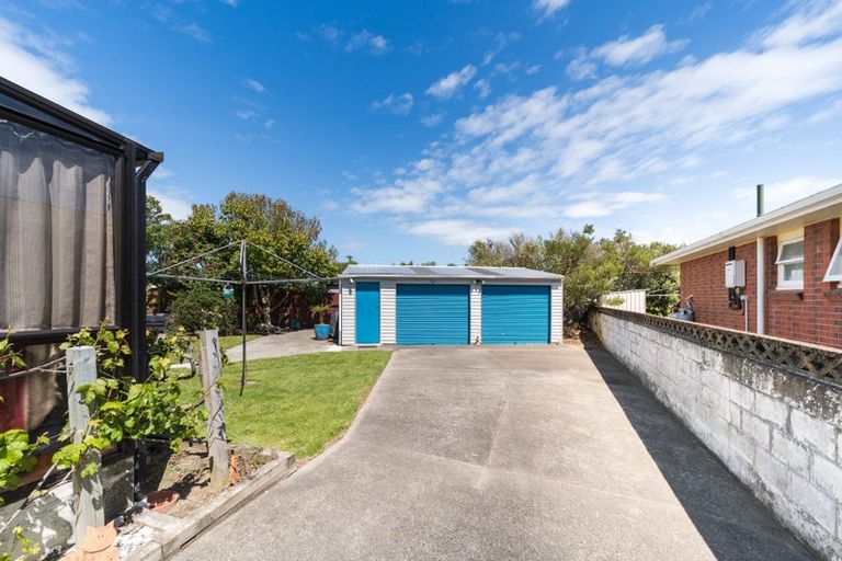 Photo of property in 5 Tingey Place, Awapuni, Palmerston North, 4412