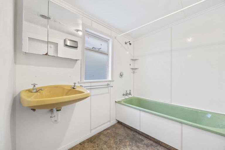 Photo of property in 17 Constitution Street, Dunedin Central, Dunedin, 9016