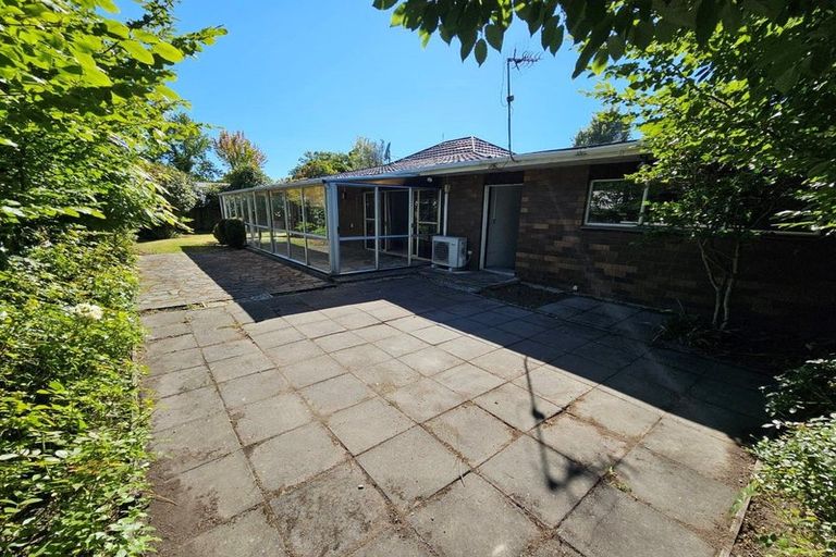 Photo of property in 2/48 Creyke Road, Ilam, Christchurch, 8041