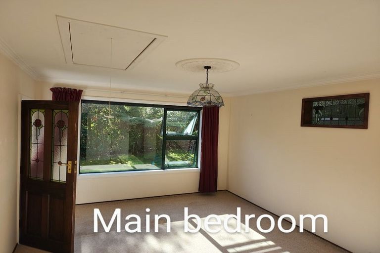 Photo of property in 30 Crest Road, Akatarawa, Upper Hutt, 5372