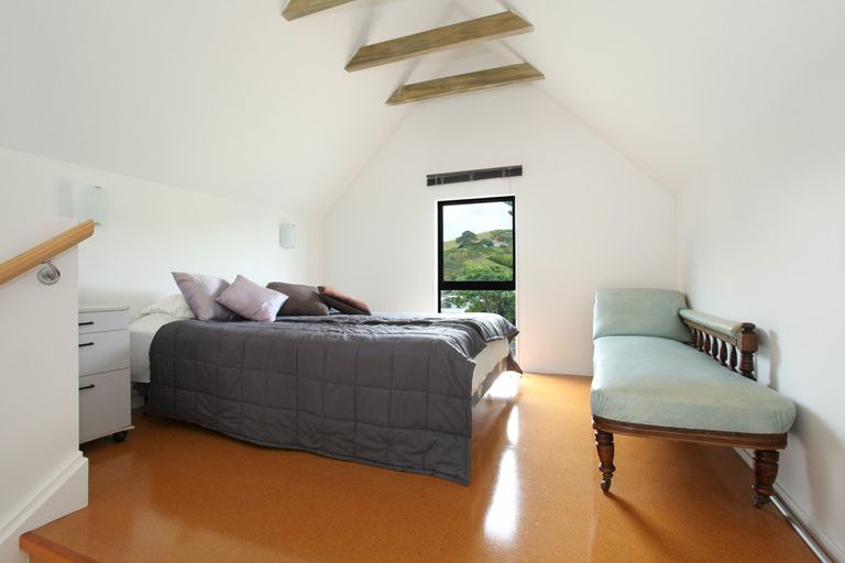 Photo of property in 132 Maunsell Road, Port Waikato, Tuakau, 2695