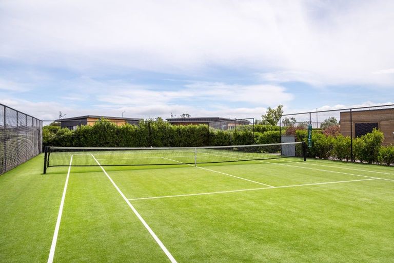 Photo of property in 38 Burgundy Drive, Martinborough, 5711