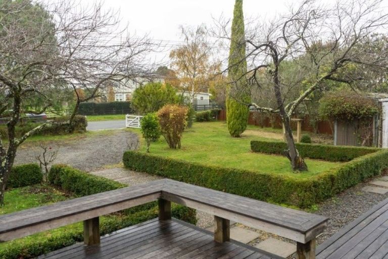 Photo of property in 56 New York Street, Martinborough, 5711