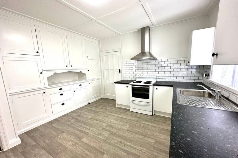 Photo of property in 90 Hatea Drive, Regent, Whangarei, 0112