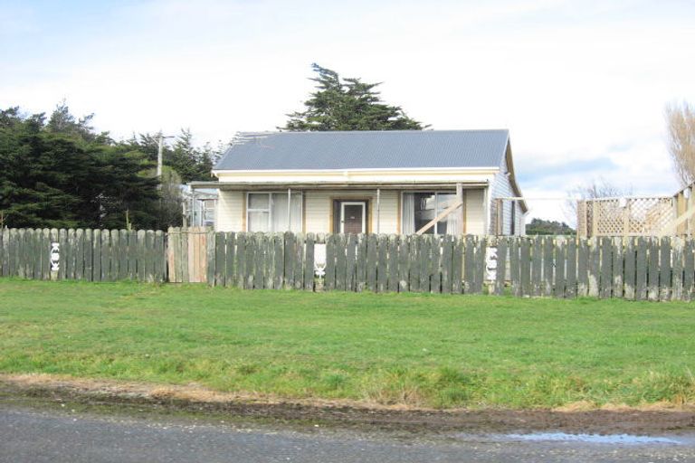Photo of property in 30 Bay View Road, Woodend, Invercargill, 9877