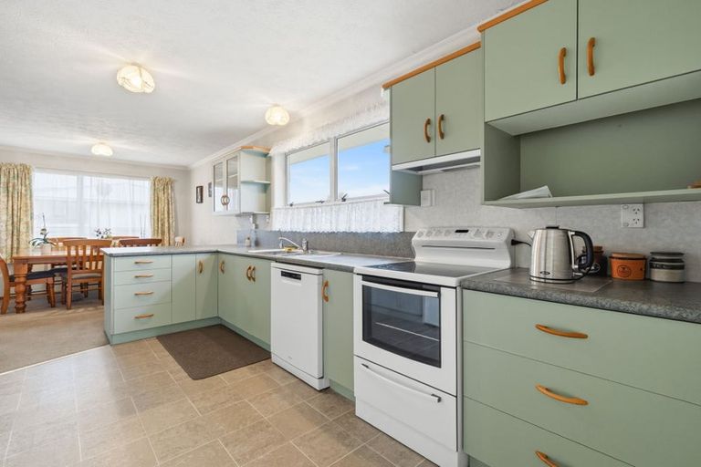 Photo of property in 16 Mepal Place, Kingswell, Invercargill, 9812