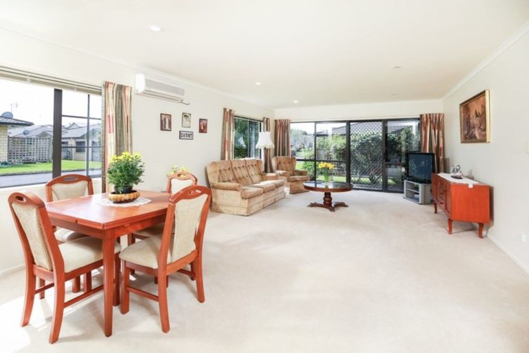 Photo of property in Bramley Gardens, 3/51 Turnbury Court, Rototuna, Hamilton, 3210