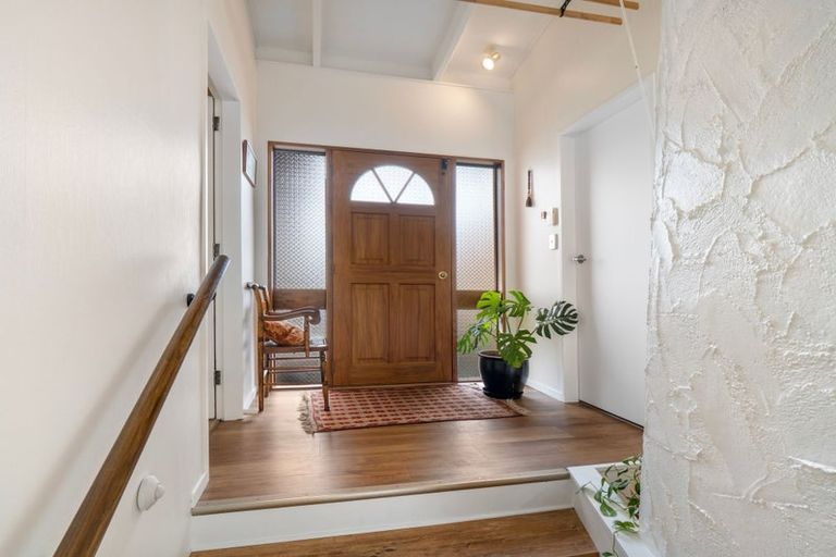 Photo of property in 18 Burtts Road, Durie Hill, Whanganui, 4500