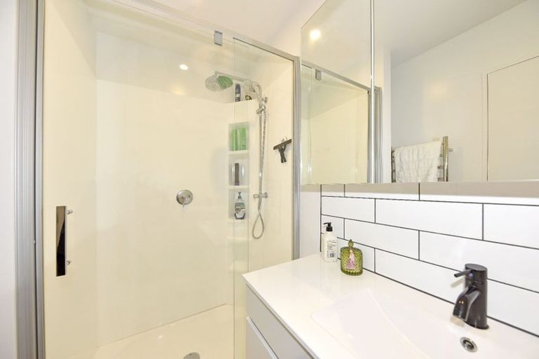 Photo of property in 188 Aorangi Road, Bryndwr, Christchurch, 8053