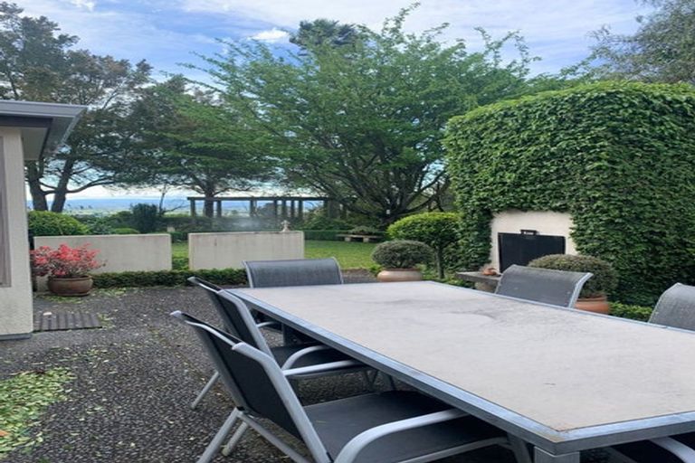 Photo of property in 98 Te Mata Peak Road, Havelock North, 4130