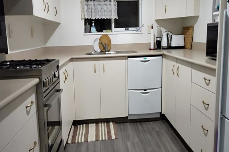 Photo of property in 70 Dixon Road, Glenview, Hamilton, 3206