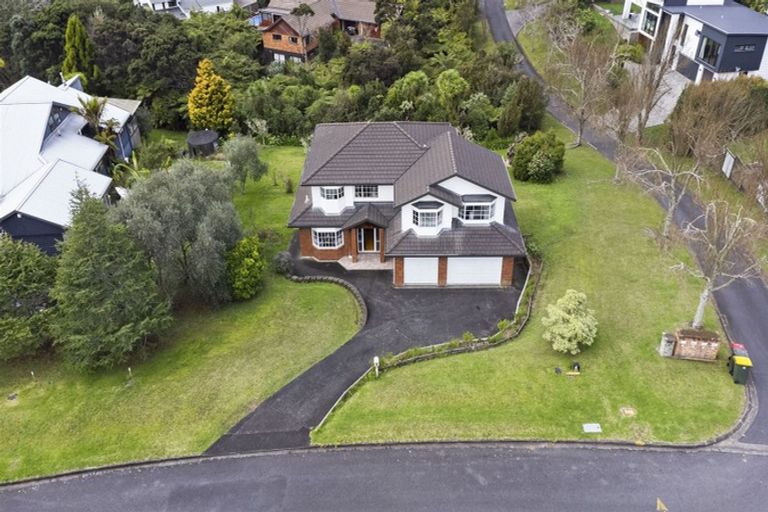 Photo of property in 8a Wainoni Heights, Greenhithe, Auckland, 0632
