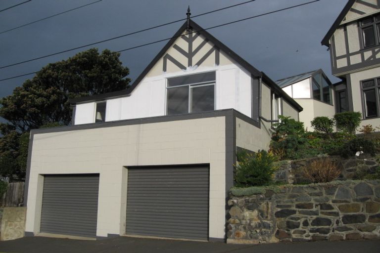Photo of property in 15 Cliffs Road, Saint Clair, Dunedin, 9012