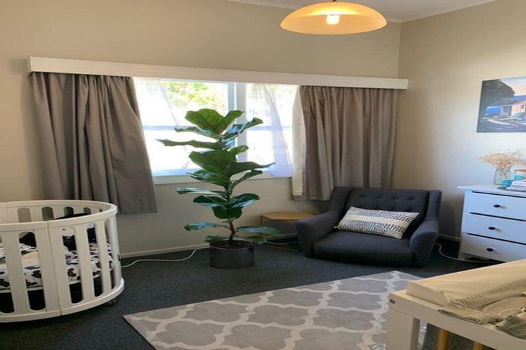 Photo of property in 5/52 Bannerman Road, Morningside, Auckland, 1022