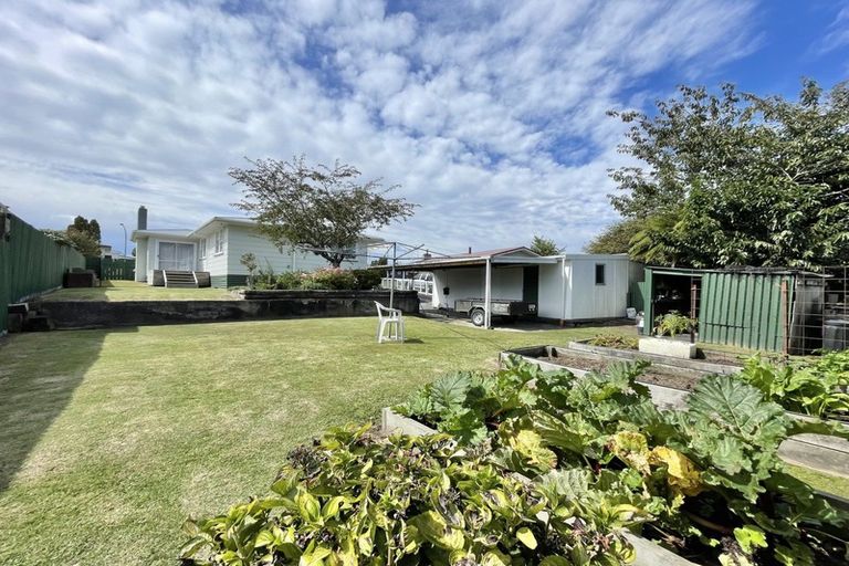 Photo of property in 10 Ruru Place, Tokoroa, 3420