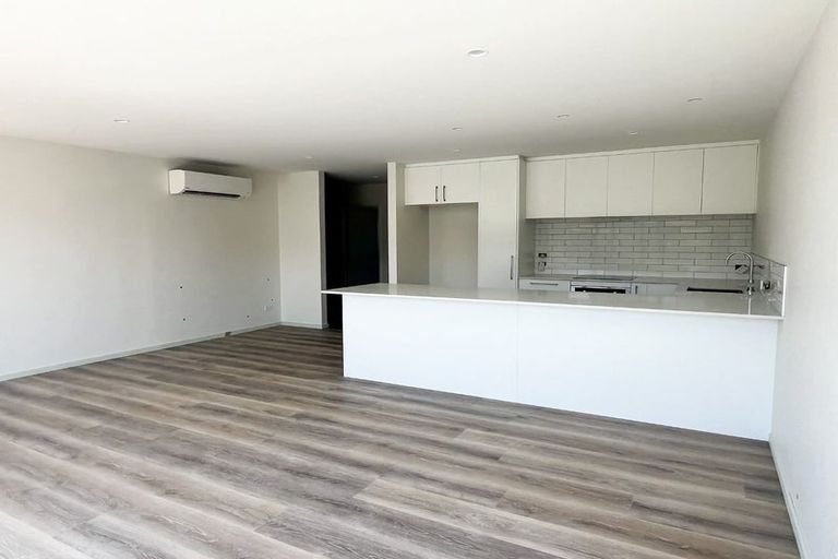 Photo of property in 10 Candlesticks Crescent, Lincoln, 7608