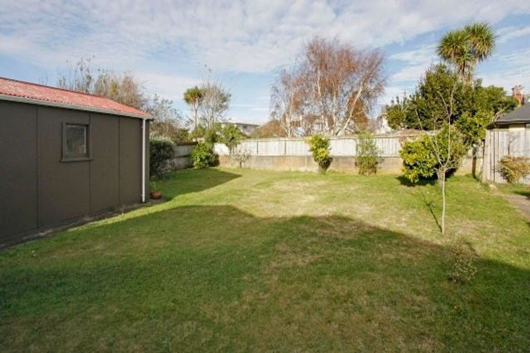 Photo of property in 44 Frederick Street, Terrace End, Palmerston North, 4410