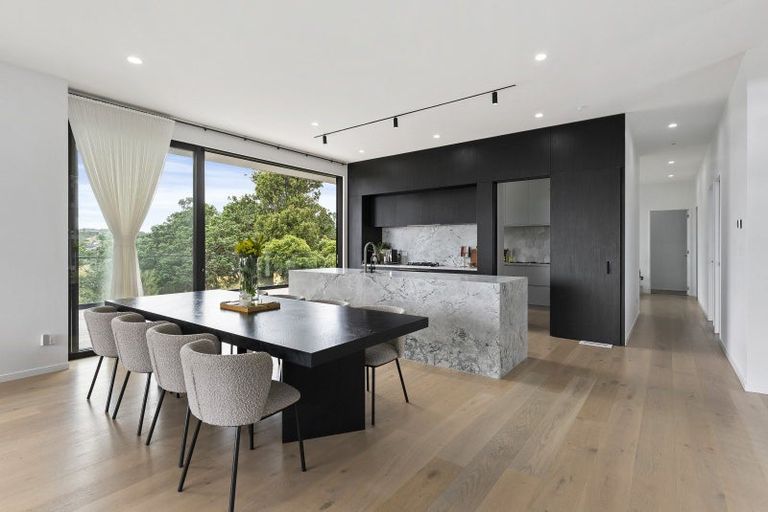 Photo of property in 326 Flat Bush School Road, Flat Bush, Auckland, 2019