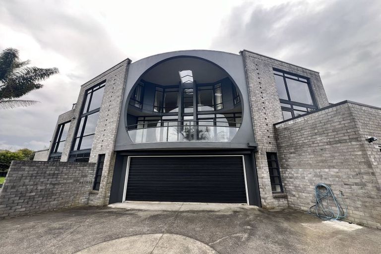 Photo of property in 26 Marama Street, Castor Bay, Auckland, 0620