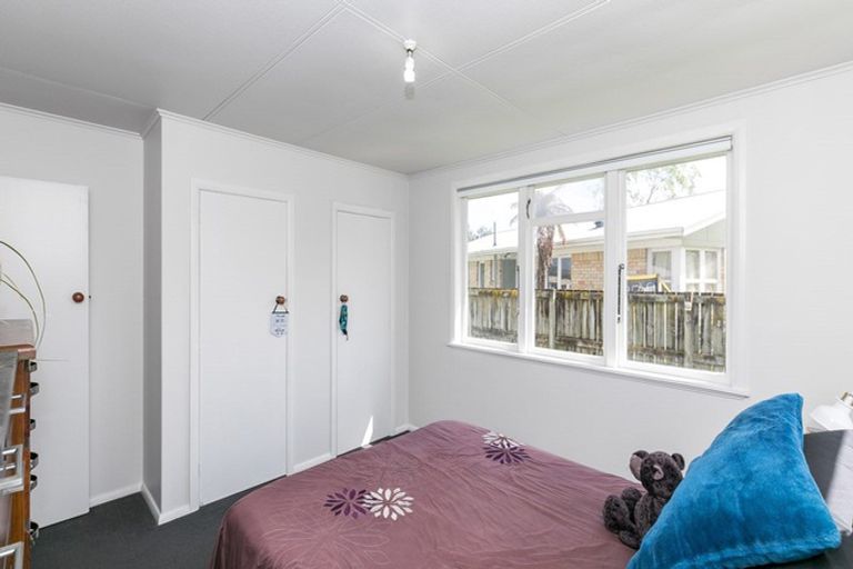 Photo of property in 66 Montgomery Crescent, Bader, Hamilton, 3206