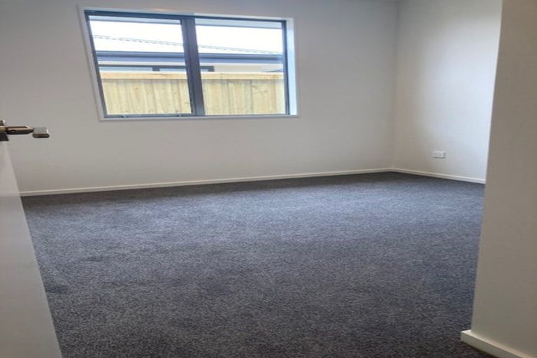 Photo of property in 12 Edlin Lane, Pegasus, 7612