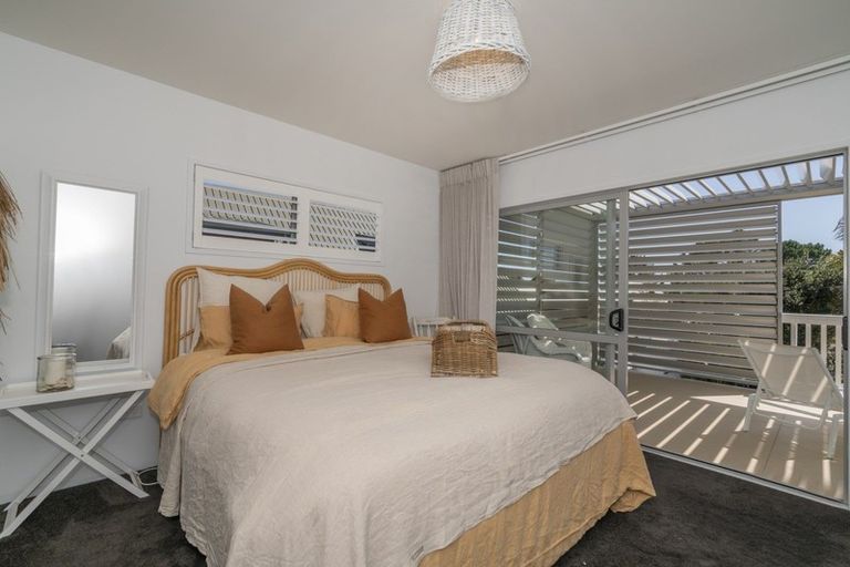 Photo of property in 656 Matarangi Drive, Matarangi, Whitianga, 3592