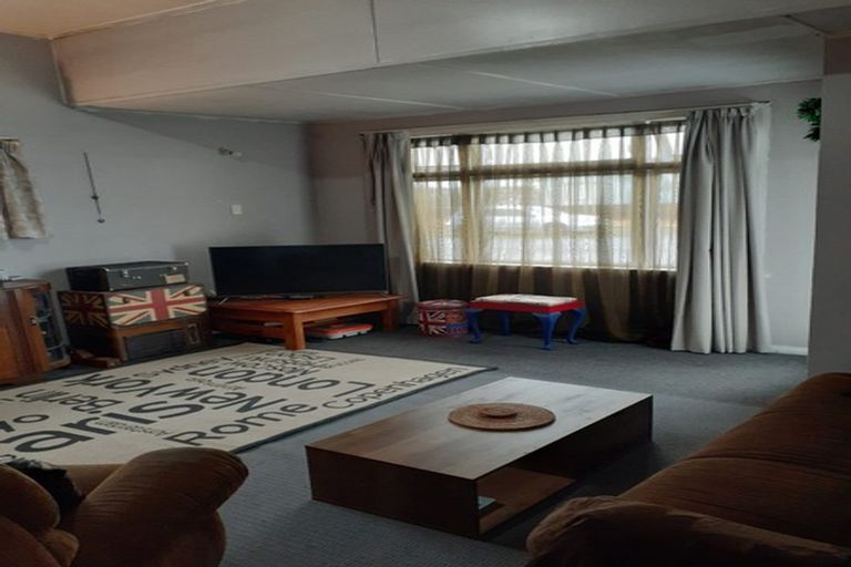 Photo of property in 131 Romilly Street, Westport, 7825