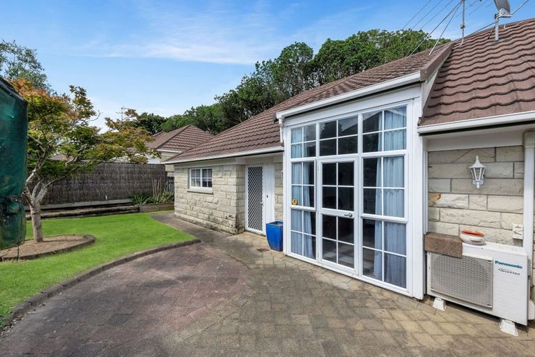 Photo of property in 4/2 Tampin Road, Hillpark, Auckland, 2102