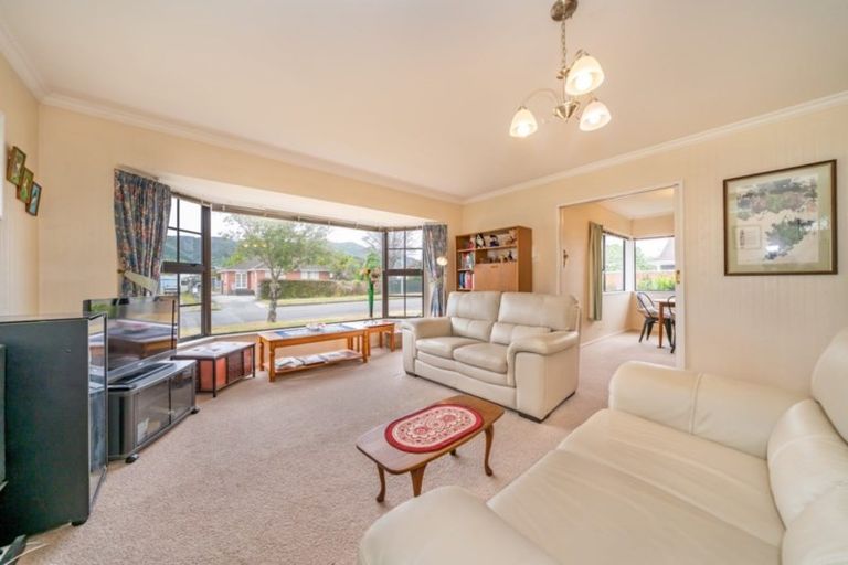 Photo of property in 62 Mcparland Street, Elderslea, Upper Hutt, 5018