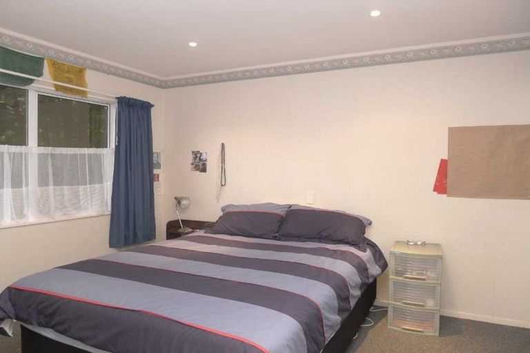 Photo of property in 64 Leinster Avenue, Raumati South, Paraparaumu, 5032