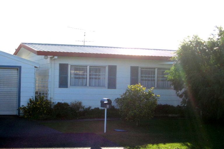 Photo of property in 2/12 Melanie Place, Orewa, 0931